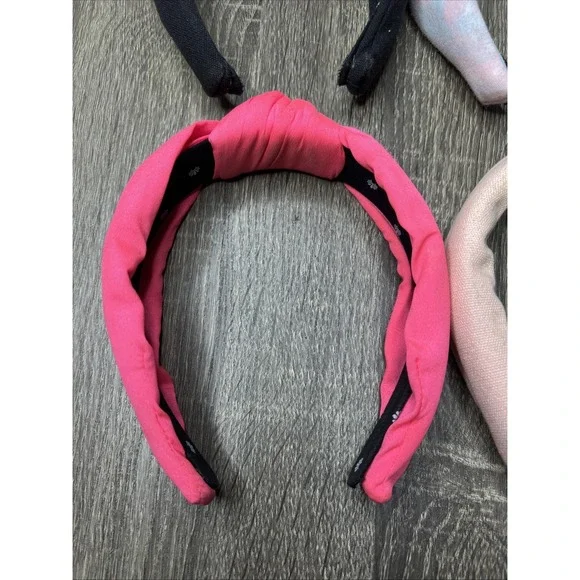 Lot Of 4 Lele Sadoughi Coral Black Tie-Dye Pink Classic Signature Knot Headband - Picture 9 of 13